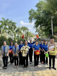 Hình ảnh DÂNG HƯƠNG NGHĨA TRANG LIỆT SỸ HÒN DUNG 2026