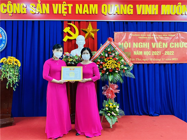 HỘI NGHỊ VIÊN CHỨC NĂM HỌC 2021 - 2022