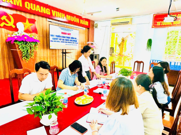 Trường Mầm non Lộc Thọ 1 đón đoàn khảo sát việc triển khai thực hiện Nghị quyết số 28/2025/NQ-HĐND của Hội đồng Nhân dân phường Nha Trang