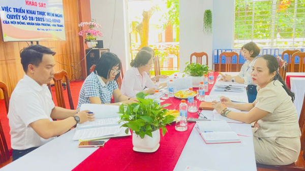 Trường Mầm non Lộc Thọ 1 đón đoàn khảo sát việc triển khai thực hiện Nghị quyết số 28/2025/NQ-HĐND của Hội đồng Nhân dân phường Nha Trang
